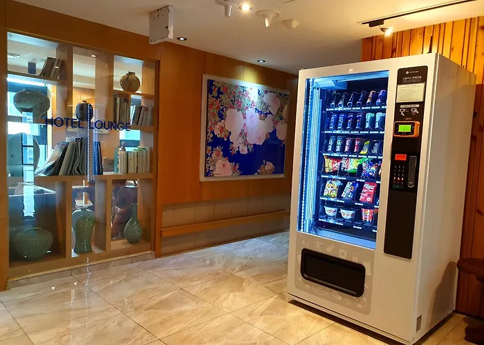 日安酒店